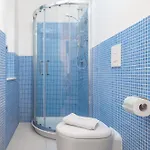 Guesthost - One Step Away From The Historic Center Lovely Flats Специя