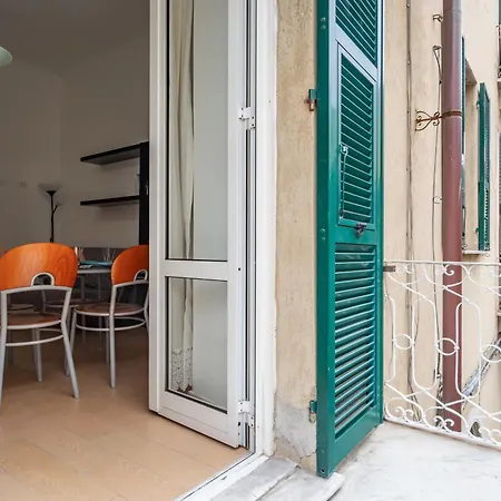 Guesthost - One Step Away From The Historic Center Lovely Flats Appartamento La Spezia