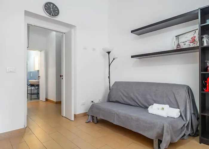 Guesthost - One Step Away From The Historic Center Lovely Flats 아파트