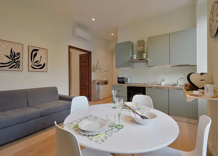 Apartamento Guesthost - One Step Away From The Historic Center Lovely Flats *
